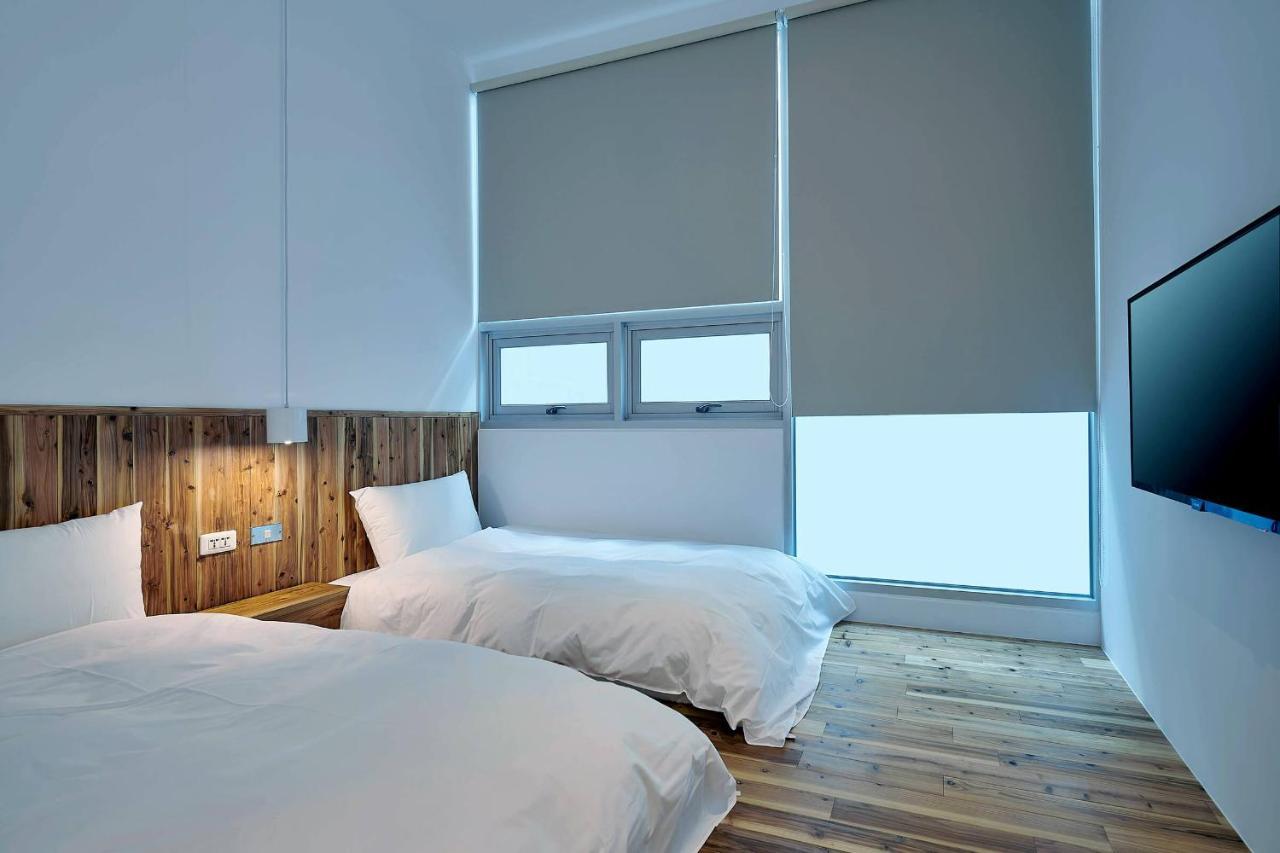 Star Hostel Taichung Parklane ภายนอก รูปภาพ